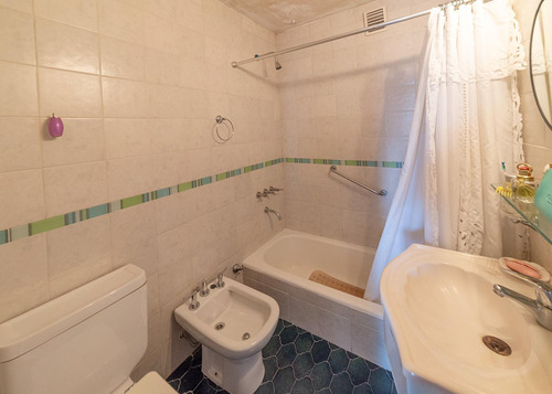 Venta / Departamento / 4 Ambientes / Con Escritorio / 2 Balcones / En Belgrano