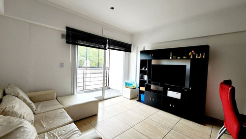 Venta Dpto 3 Amb Doble Balcon Caseros Norte