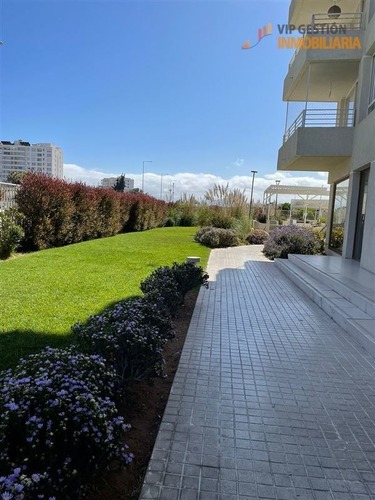 Imagen 24 de 30 de Departamento En Venta De 2 Dorm. En Coquimbo