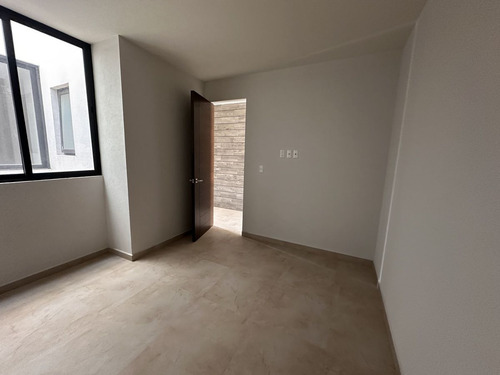 Venta De Departamento En México Nuevo, Atizapán.