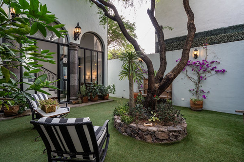 Casa En Venta En San Miguel De Allende: Los Frailes Tranquilidad Y Comodidad
