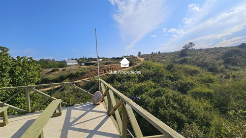 Se Arrienda Terreno Con Cabañas En Comuna De Algarrobo