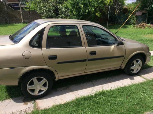 Chevrolet Corsa 1.6 Gl Aa Dh 2006