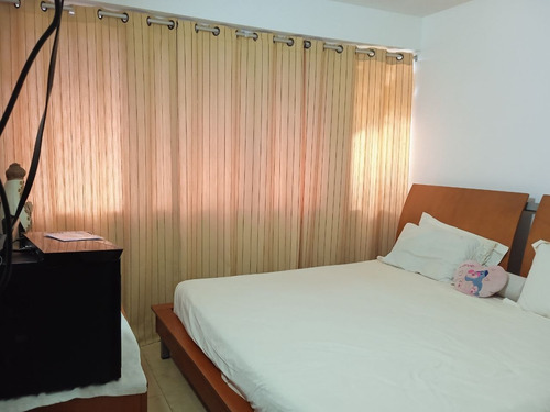 Imagen 11 de 12 de Alquiler De Apartamento Tipo Estudio Amoblado. A.m