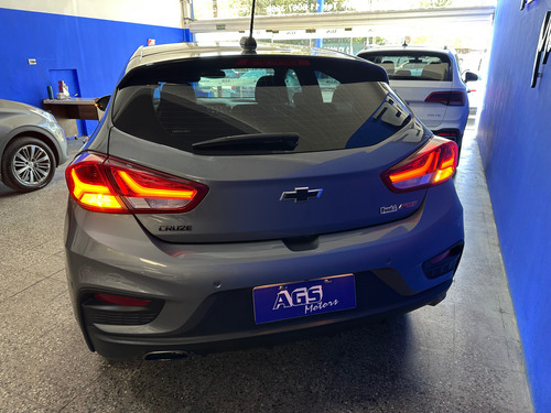 Chevrolet Cruze 5 1.4 Rs At 5 p