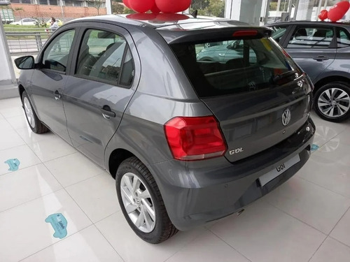 Imagen 5 de 19 de Volkswagen Gol Comfortline Mecánico 2022 As