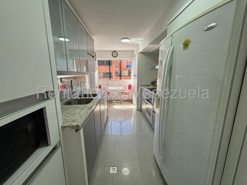 Apartamento En Alquiler Los Palos Grandes Mls#25-13721