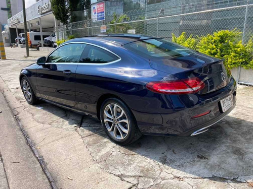 Imagen 2 de 14 de Mercedes-benz Clase C 2018 1.6 180 Cgi Coupe At