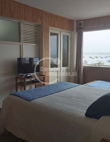 Casa En Venta De 14 Dorm. En Coquimbo