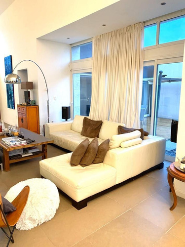 Casa En Alquiler O Venta En Altos De La Tahona