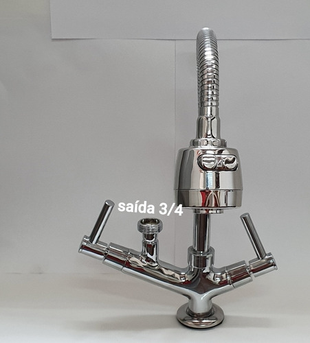 Torneira Gourmet Bancada Máquina Com Saída Lavar Louça Cor Cromado