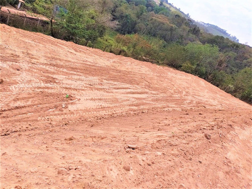 Imagem 2 de 2 de Chácara Em Construção.