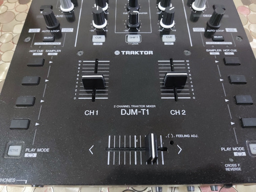 Mezcladora Pioneer Djm-t1 ,interface Audio Usb (Usado)