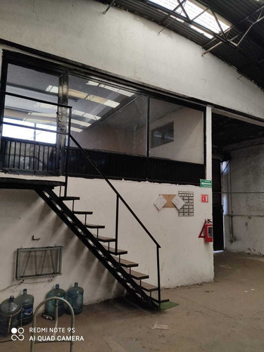 Imagen 1 de 11 de Venta De Bodega Industrial, Av. Industrial La Paz