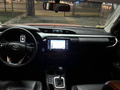 Toyota Hilux Pick-Up 2.8 Cd Srx 177cv 4x4 At