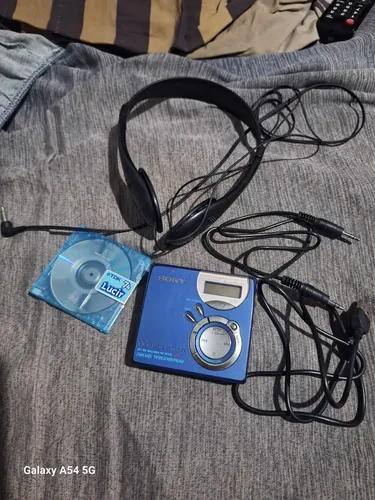 メ0501-02】 SONY WALKMAN MZ-R910 スピーカー付き Amazon | SONY