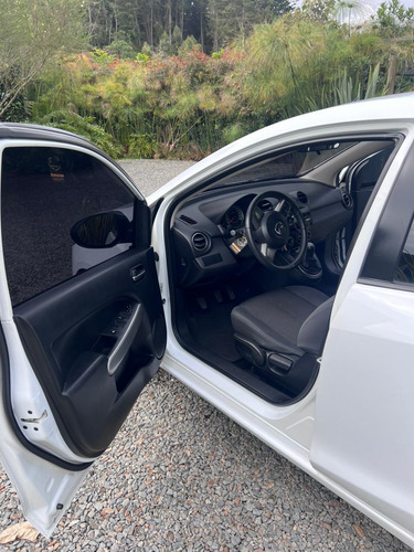 Mazda 2 1.5 15ha1c