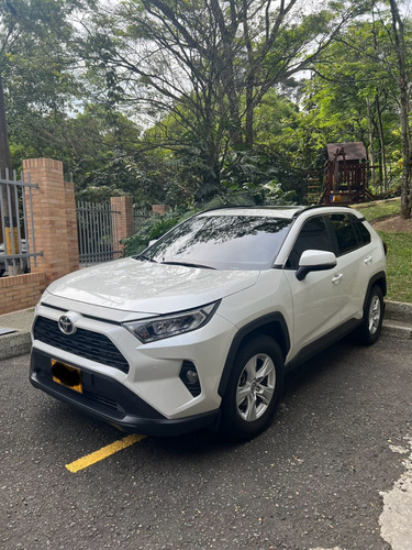 Toyota RAV4 2.0 Street