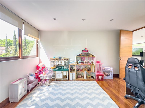 Exclusiva Casa En Condominio Camino La Posada En Las Condes
