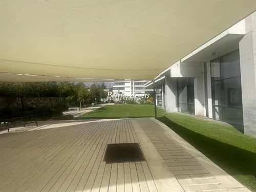 Departamento En Venta De 4 Dorm. 3 Baños Condomi En Vitacura