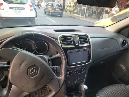 Renault Stepway 1.6 Dynamique / Intens Automática