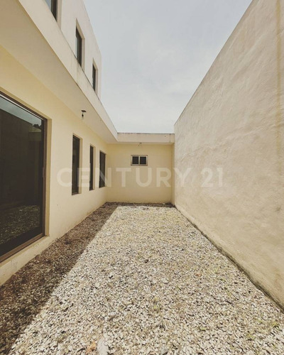 Imagen 4 de 23 de Venta De Casa Cerca Del Centro De Chetumal