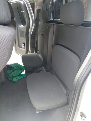 Nissan Frontier Crew Cab Se Ee Cd 4x2 At