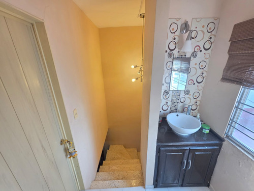 Casa En Venta En Veracruz Con Hab. En P. B. Fracc. Xana