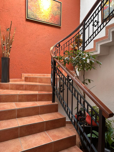 Casa En Venta En Metepec, Residencial Campo Viejo, 4 Recámaras, Terraza Y Jardín