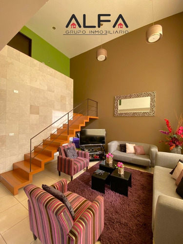 Super Casa En Venta, En Lomas De Cocoyoc