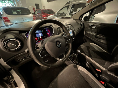 Imagen 7 de 25 de Renault Captur Zen 2.0 Mt 2018