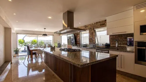 Casa En Venta, Ubicada En Calz. De Los Llorones 24, Mz 001, La Estadía, Cdad. López Mateos, Cerca De Rancho Bajo Las Nubes, Am05.