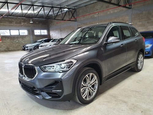 Imagen 4 de 10 de Bmw X1 20i Sport Okm 2022 - No Audi Q2 Ni Audi Q3 Ni Gla 200