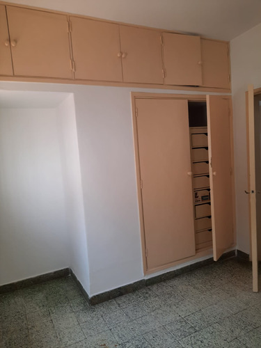 Casa Para Uso De Terreno Venta Observatorio Apto 1482 M2 Zona C2 21 Mts Altura