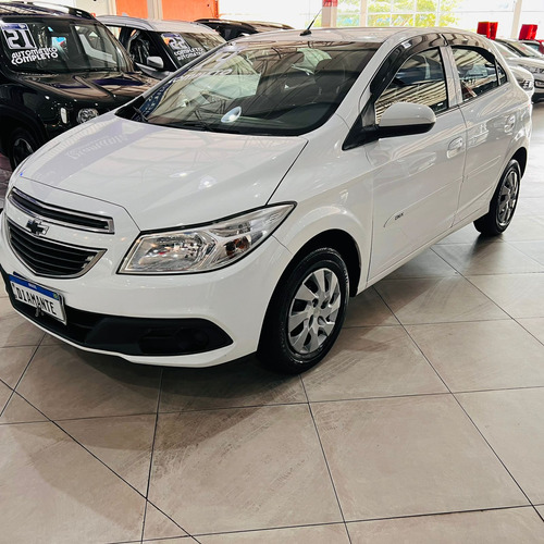 Chevrolet Onix Onix 1.0 LT SPE/4