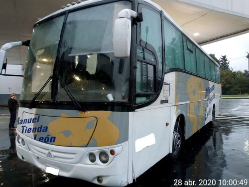 Imagen 2 de 6 de Bus Mercedes Benz O500m