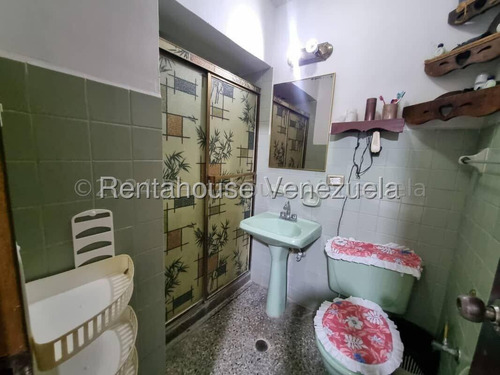 César Bullones Vende Magnífico Apartamento En Av Lara, Lara 25-18566