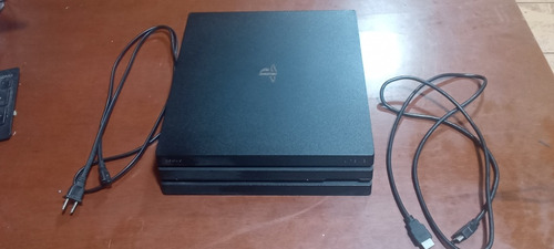 Sony Playstation 4® Pro (sin Mando), 1tb Negro Triple Capa