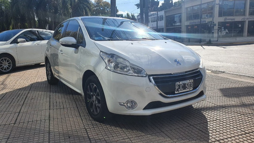 Peugeot 208 1.6 Allure Touchscreen 85.000 Kms - Sf