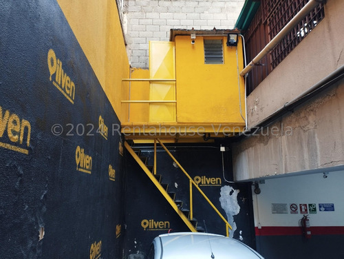 Estupendo Fondo De Comercio En Venta Taller Mecanico Con Excelente Ubicación Sabana Grande