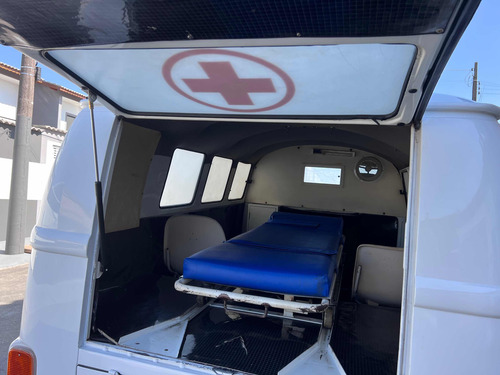 Kombi Ambulância Karmann Guia !! (corujinha,fusca,t1,sp2)