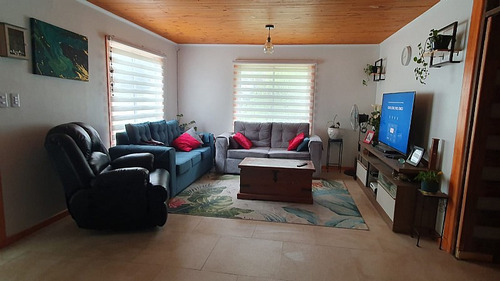 Excelente Casa Remodelada 4d/2b En Gran Sitio De 3 Mil Mts2