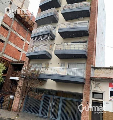 Imagen 14 de 14 de Flores 2 Ambientes Balcon Frente Con Cochera Cubierta Doble
