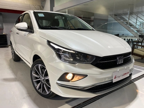 Imagen 2 de 25 de Fiat Cronos 1.8 0km Entrega Inmediata Tomo Autos Usados C-