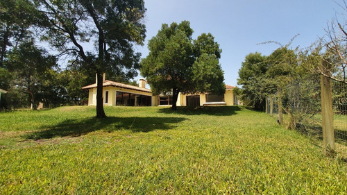 Imagen 28 de 30 de Venta Excelente Casa En Cumbres De Carrasco