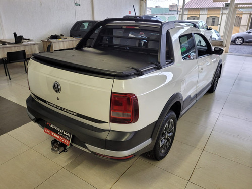 Volkswagen Saveiro 1.6 16v Cross Cab. Dupla Total Flex 2p