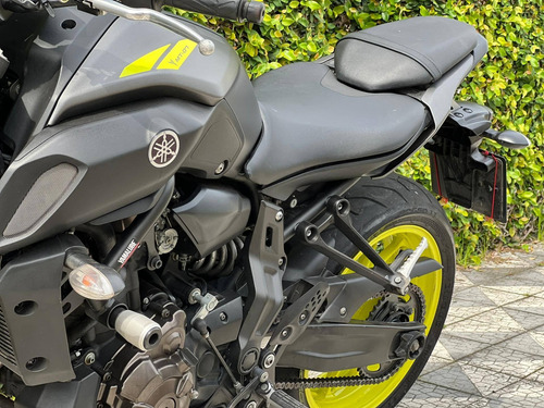 Imagem 12 de 15 de Yamaha Mt-07 Abs