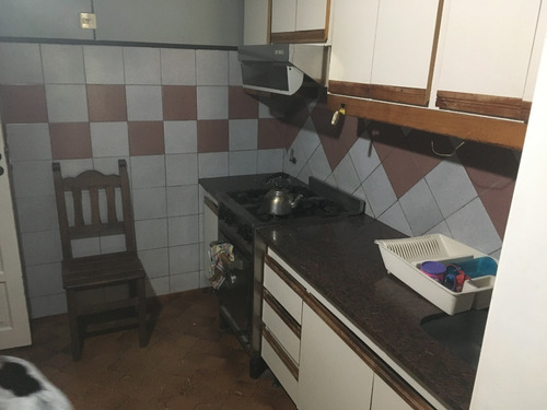 Imagen 9 de 29 de Casa Tipo Chalets Muy Cómoda En Lomas De Zamora Oeste