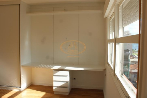 Apartamento Com 3 Dormitório(s) Localizado(a) No Bairro Ponta Da Praia Em Santos / Santos - 5610