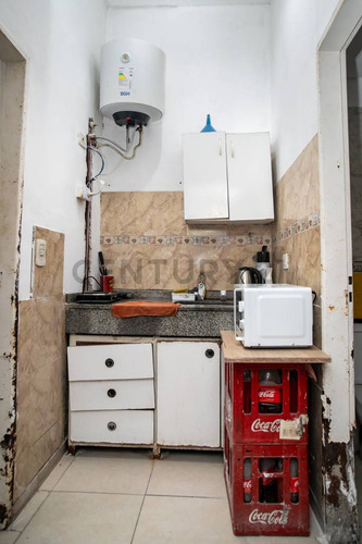 Venta De Local, Con Renta En Dolares